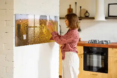 Magnetinė rašymo lenta su alaus bokalo dizainu