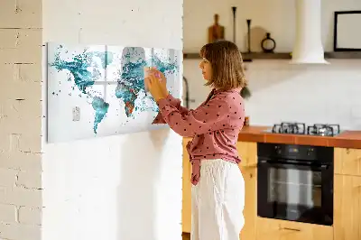 Magnetinė rašymo lenta pasaulio žemėlapis iš vandens