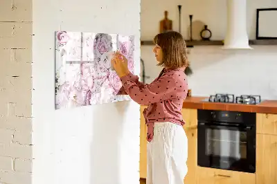 Magnetinė rašymo lenta su dekoratyvinių gėlių raštu