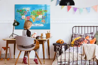 Magnetinė rašymo lenta su animacinio žemėlapio dizainu