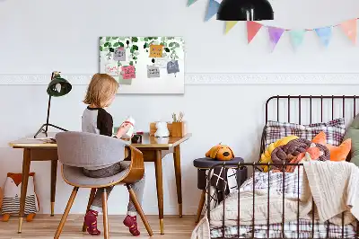 Magnetinė rašymo lenta augalų lapų motyvas