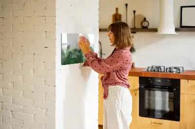 Magnetinė rašymo lenta su lapo abstrakcijos motyvu