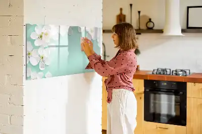Magnetinė piešimo lenta su plūduriuojančių ramunių motyvu