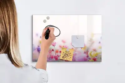 Magnetinė rašymo lenta pievos gėlių motyvais