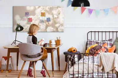 Magnetinė piešimo lenta su smulkių baltų gėlių raštu