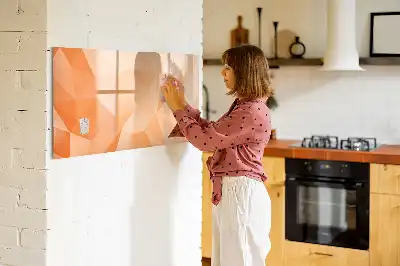 Magnetinė rašymo lenta trikampių abstrakcijos rašto