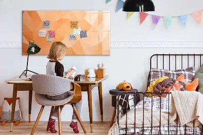 Magnetinė rašymo lenta trikampių abstrakcijos rašto