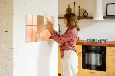 Magnetinė rašymo lenta trikampių abstrakcijos rašto