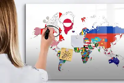 Nacionalinių vėliavų žemėlapis su magnetine rašymo lenta