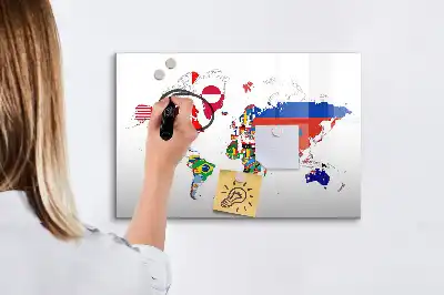 Nacionalinių vėliavų žemėlapis su magnetine rašymo lenta