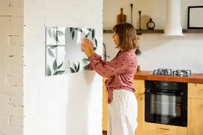 Magnetinė rašymo lenta su lapų rėmeliu