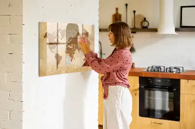 Magnetinė rašymo lenta senovinio stiliaus pasaulio žemėlapis