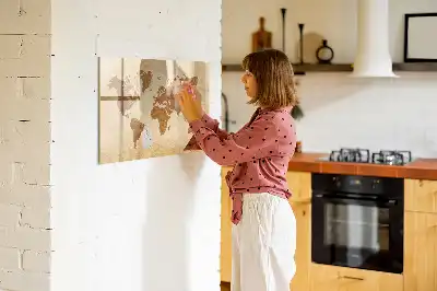 Magnetinė rašymo lenta senovinio stiliaus pasaulio žemėlapis