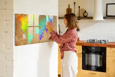 Magnetinė rašymo lenta su vaivorykštiniu pasaulio žemėlapiu