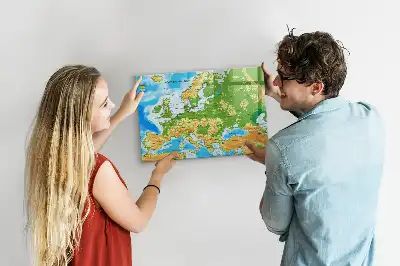 Magnetinė piešimo lenta su geografinio pasaulio žemėlapio motyvais