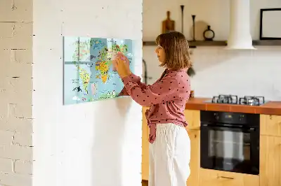 Magnetinė rašymo lenta pasaulio žemėlapis su gyvūnais