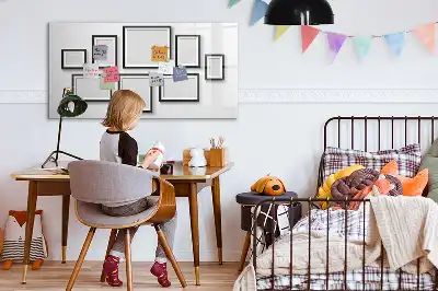 Magnetinė piešimo lenta su juodu rėmeliu