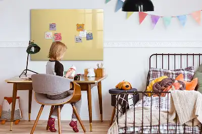 Magnetinė piešimo lenta kreminės spalvos