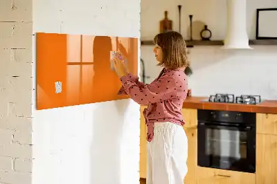 Magnetinė piešimo lenta oranžinės spalvos