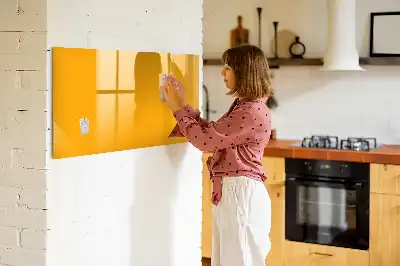 Magnetinė rašymo lenta auksinės geltonos spalvos
