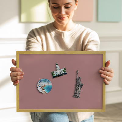 Magnetinė lenta su aukso rėmu Pastelinė rožinė spalva