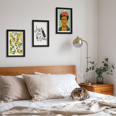 Įrėmintų paveikslų rinkinys Fridos Kahlo portretas citrininiame vyno butelyje