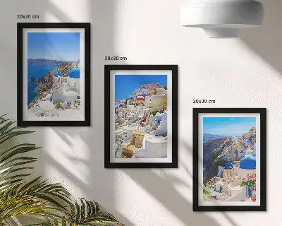 3 paveikslų rinkinys su rėmais su Oia miesto, Santorinio ir Graikijos architektūros kraštovaizdžiais