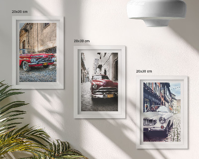 3 paveikslų rinkinys su rėmais Klasikiniai automobiliai miesto gatvėse, skirtingų spalvų