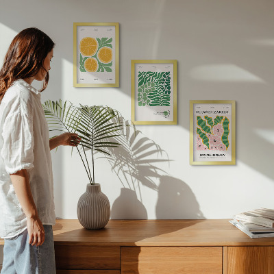 3 paveikslų rinkinys su rėmais Vaisių ir augalų motyvai pastelinių spalvų plakatuose