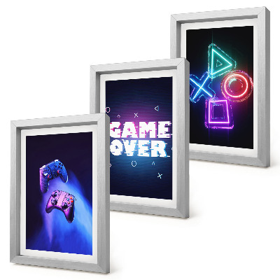 3 paveikslų rinkinys su rėmais Žaidimų pulteliai su „Game Over“ piktogramomis