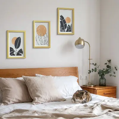 Įrėmintų paveikslų rinkinys minimalistinio stiliaus augalų raštai su didelėmis saulėmis