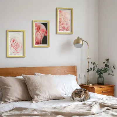 Įrėmintų paveikslų rinkinys pastelinės rožinės ir flamingo spalvos subtiliais atspalviais