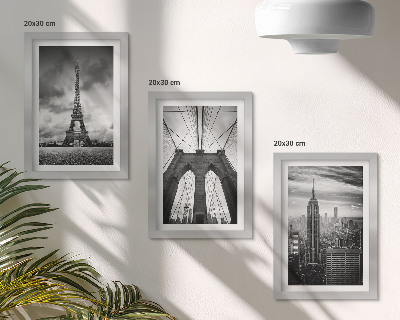 3 paveikslų rinkinys su rėmais Monochromatinių atspalvių bokštai ir tiltai