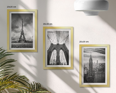 3 paveikslų rinkinys su rėmais Monochromatinių atspalvių bokštai ir tiltai