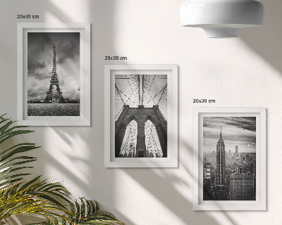 3 paveikslų rinkinys su rėmais Monochromatinių atspalvių bokštai ir tiltai