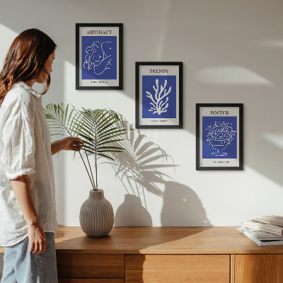 3 paveikslų rinkinys su rėmais Stilingi mėlyni Henri Matisse'o plakatai
