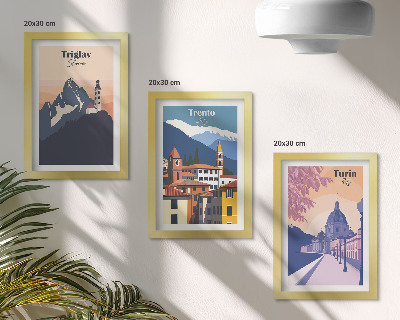 3 paveikslų rinkinys su rėmais Kalnų ir retro architektūros spalvingos iliustracijos