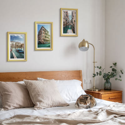 Įrėmintų paveikslų rinkinys Venecijos vaizdai su kanalais ir miesto architektūra