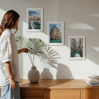 Įrėmintų paveikslų rinkinys Venecijos vaizdai su kanalais ir miesto architektūra
