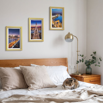 3 paveikslų rinkinys su rėmais Naktiniai miestų vaizdai su tiltais ir upėmis