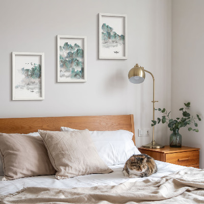 3 paveikslų rinkinys su rėmais Kalnai debesyse su paukščiais ir valtimi ant vandens (Japani)