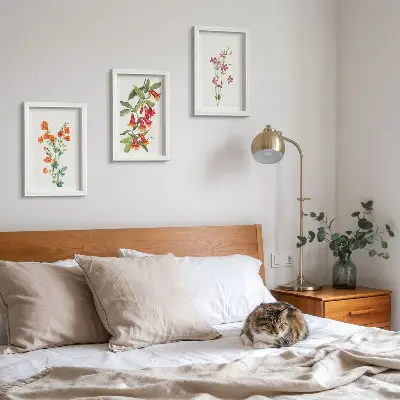 Įrėmintų paveikslų rinkinys vintažinis retro stiliaus gėlių motyvas