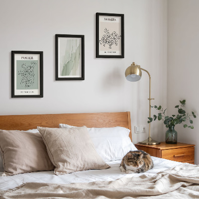 3 paveikslų rinkinys su rėmais Gėlės vazoje moderniu ir minimalistiniu stiliumi