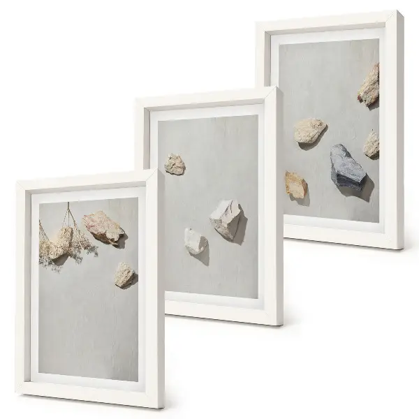 Minimalistinės bohemiškos paplūdimio akmenų dekoracijos 3 paveikslų rinkinys su rėmais