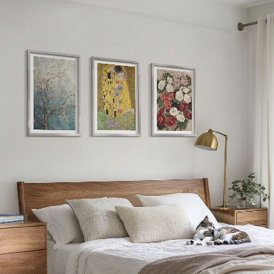 3 paveikslų rinkinys su rėmais Klimto paveikslo „Medžio gėlės“