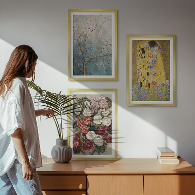 3 paveikslų rinkinys su rėmais Klimto paveikslo „Medžio gėlės“