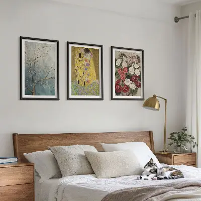 Klimto paveikslas „Medžio gėlės“ 3 paveikslų rinkinys su rėmais