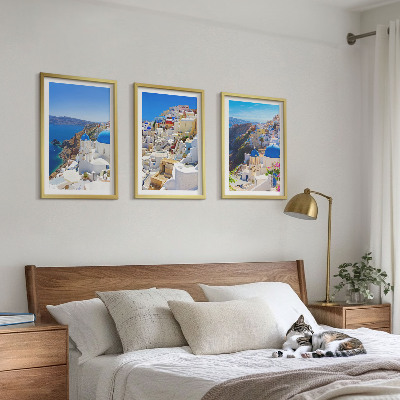 Įrėmintas triptikas Oia Santorini kraštovaizdžio architektūra