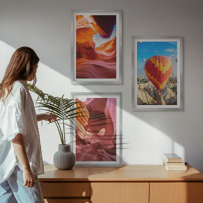 3 paveikslų rinkinys su rėmais Dykumos tarpekliai oro balionu