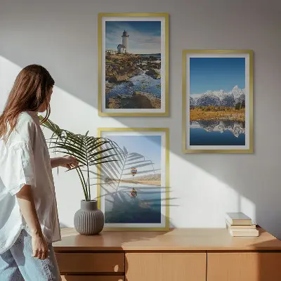 3 paveikslų rinkinys su rėmais gamtos vaizdai su švyturiu kalnais ir oro balionu